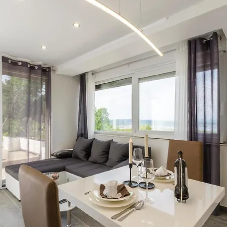 Fuer 4 Personen Ca 50 Qm In Crikvenica, Kvarner Bucht Und Umgebung Casa vacanze